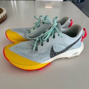 Nike Terra Kiger Zoom Trail Shoes